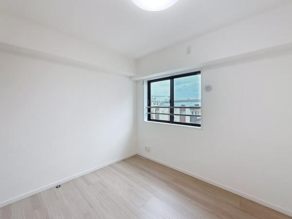 モアグランデ新横浜北(洋室)