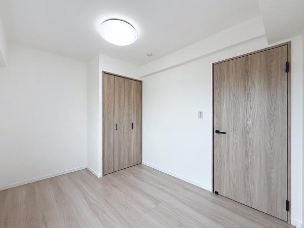 モアグランデ新横浜北(洋室)