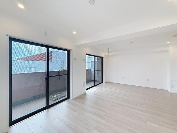 モアグランデ新横浜北(リビング)