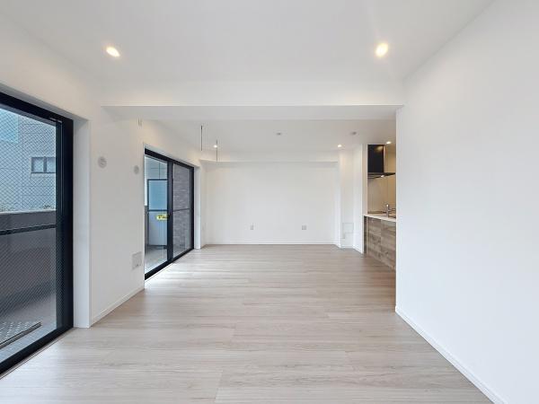 モアグランデ新横浜北(リビング)