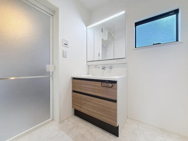 横浜市旭区上白根町の新築一戸建