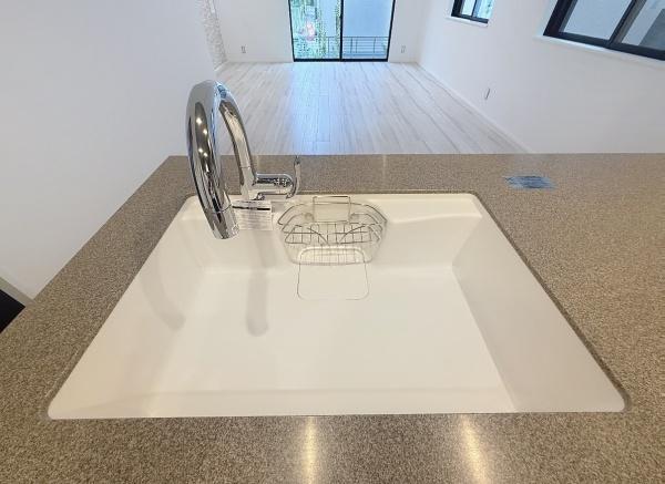 横浜市旭区上白根町の新築一戸建