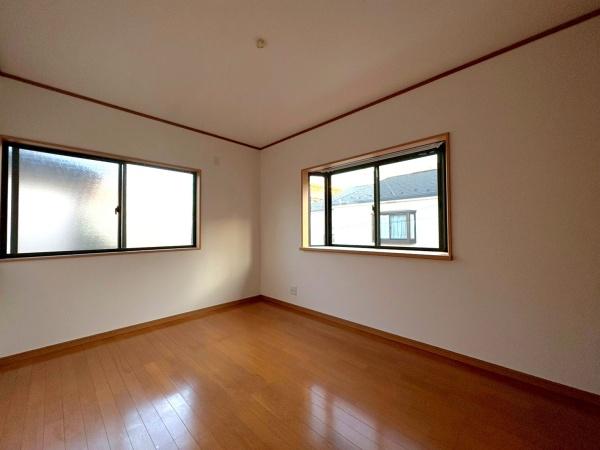 横浜市神奈川区白幡東町の中古一戸建て