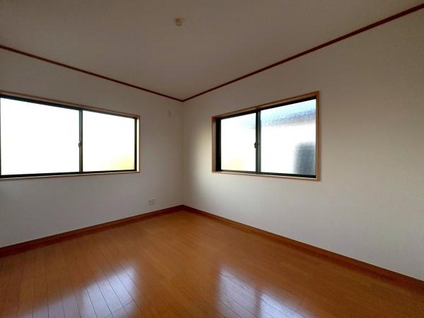 横浜市神奈川区白幡東町の中古一戸建て