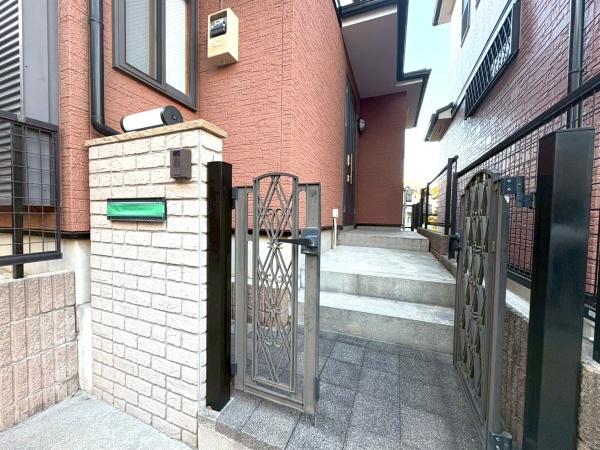 横浜市神奈川区白幡東町の中古一戸建て