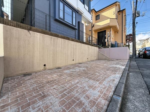 横浜市鶴見区獅子ケ谷１丁目の中古一戸建て