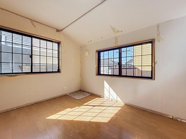 横浜市鶴見区獅子ケ谷１丁目の中古一戸建て