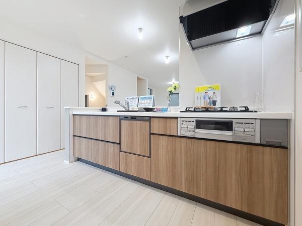 新築一戸建　２号棟