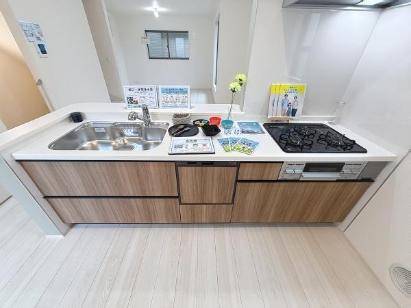 新築一戸建　２号棟