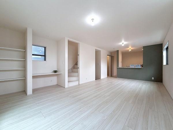 新築一戸建　２期２号棟