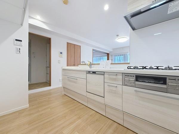 ロイヤルシャトー入船公園