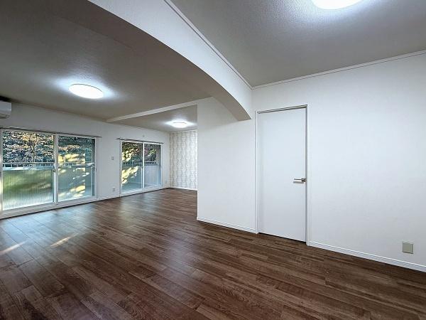 しいの木台ハイツ２号棟