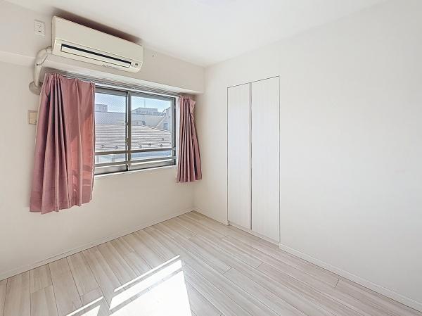 セルアージュ横濱大口Les2(洋室)