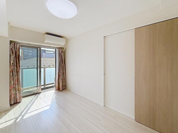 セルアージュ横濱大口Les2(洋室)