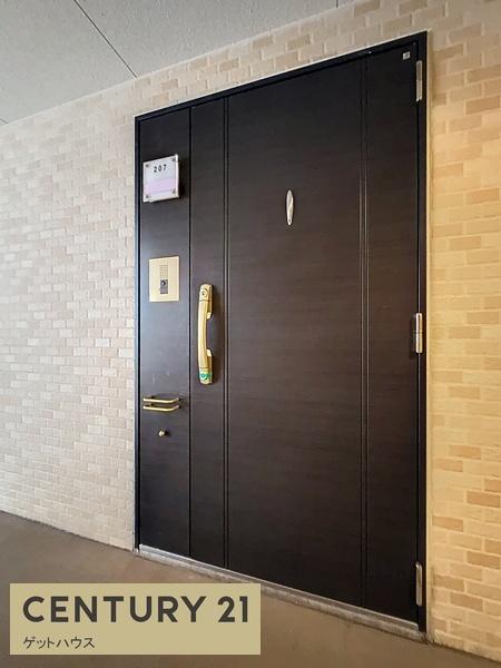 グランシティユーロパレス武蔵中原(玄関)