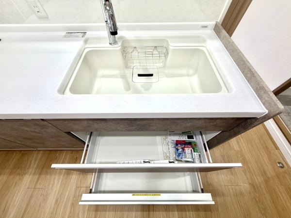 モア・クレストアクゼス新横浜