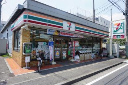 クリオ綱島十番館(セブンイレブン横浜新吉田町貝塚店)