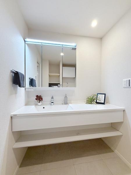 ビューリッシュ港北ニュータウンアジュリーヌ