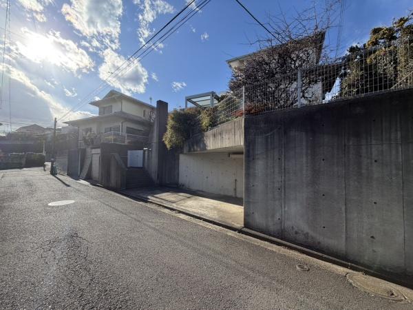 横浜市神奈川区片倉２丁目の土地