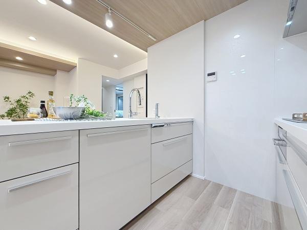 クレストフォルム横浜片倉町