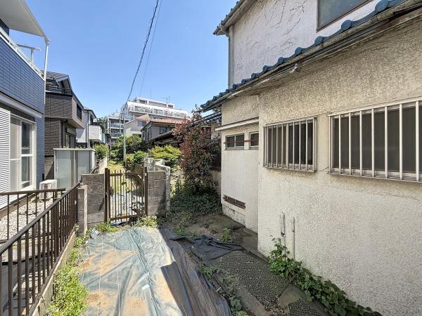 横浜市鶴見区東寺尾５丁目の土地
