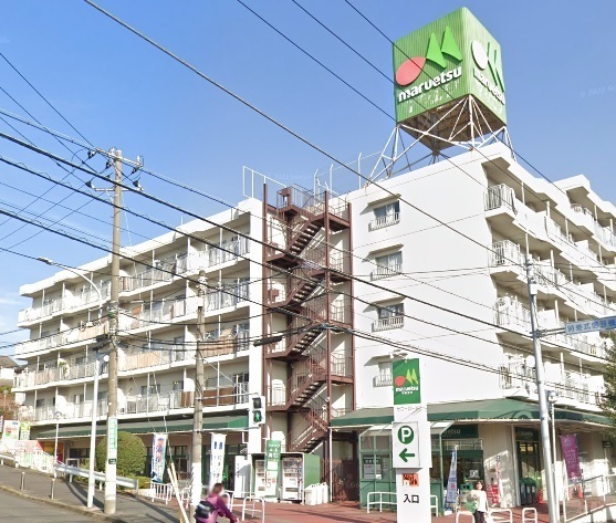 横浜市南区別所６丁目の新築一戸建(マルエツ六ッ川店)