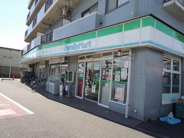 鶴見ハイライズ(ファミリーマートかさいゴム通り店)