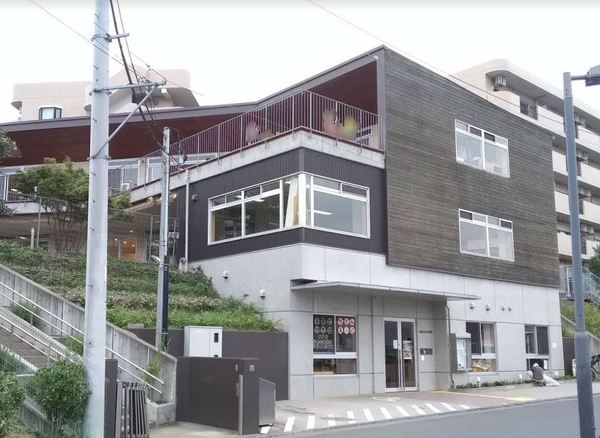日神パレステージ三ツ池公園(鶴見どろんこ保育園)