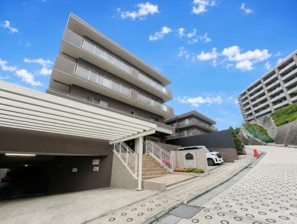 日神パレステージ三ツ池公園
