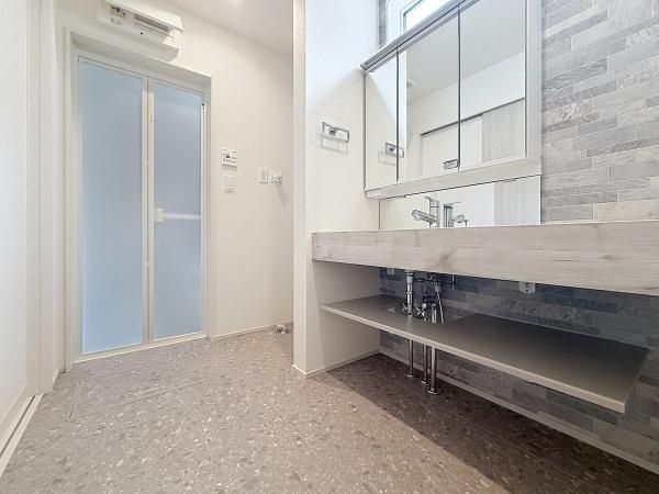 新築一戸建　６号棟
