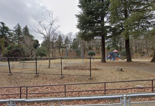 横浜市青葉区市ケ尾町の土地(千草台公園)