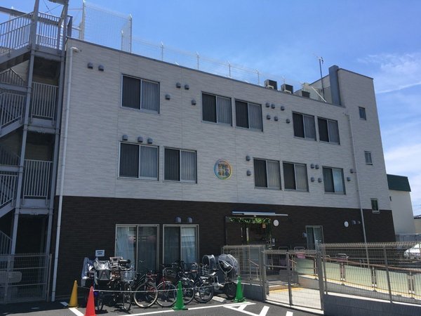 鶴見中央パークホームズ(花月園前ここわ保育園)