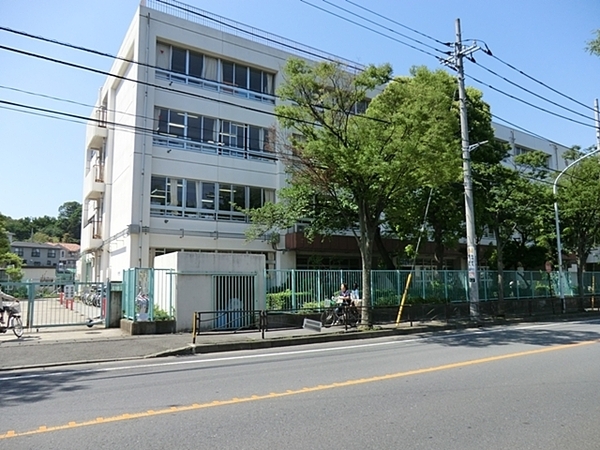 川崎市高津区東野川１丁目の中古一戸建て(川崎市立野川小学校)