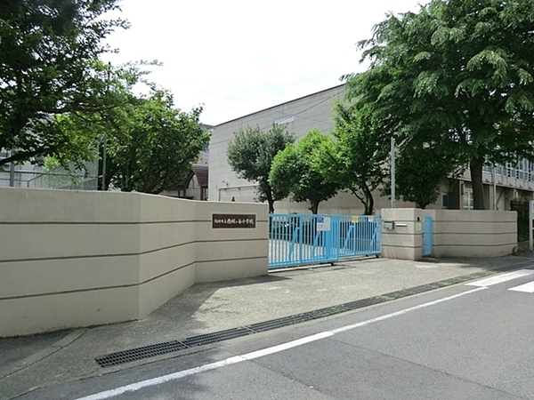 川崎市高津区下作延２丁目の中古一戸建て(川崎市立西梶ケ谷小学校)