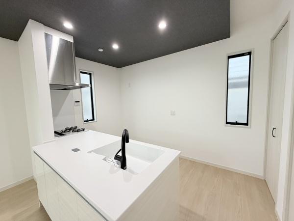 新築一戸建　２号棟