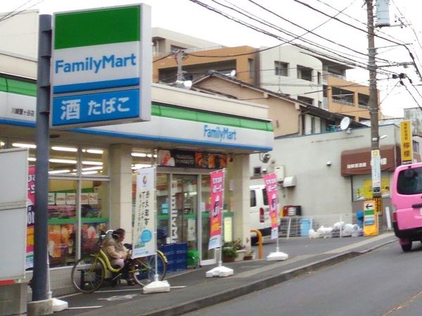 川崎市高津区蟹ケ谷の中古一戸建て(ファミリーマート川崎蟹ヶ谷店)