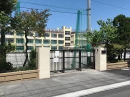 葛飾区新小岩2丁目の土地(葛飾区立小松南小学校)