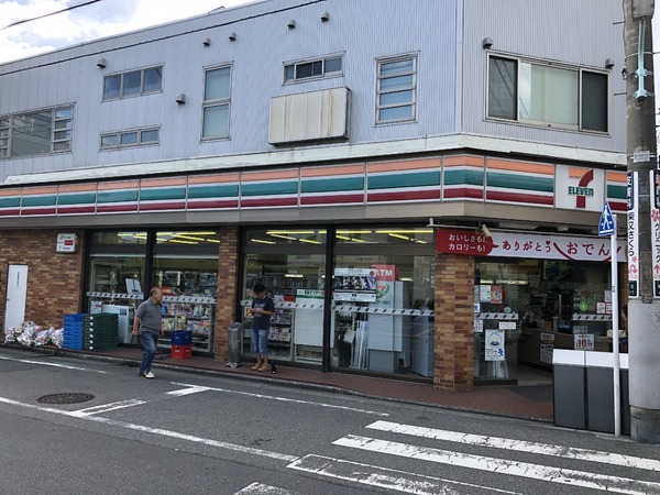 アトラス柴又(セブンイレブン柴又駅前店)
