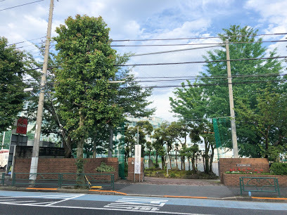 江戸川ハイツＢ棟(江戸川区立葛西第二中学校)