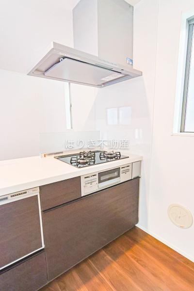葛飾区青戸６丁目の新築一戸建