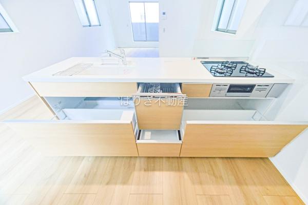 葛飾区青戸６丁目の新築一戸建