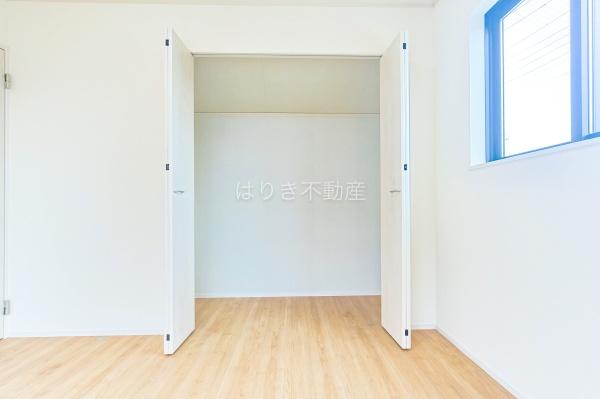 葛飾区西水元3丁目の新築一戸建(収納)