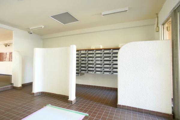 小島第2スカイハイツ(エントランス)