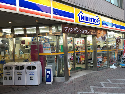 MAXIV東向島フュージョナルDUE(ミニストップ東向島5丁目店)