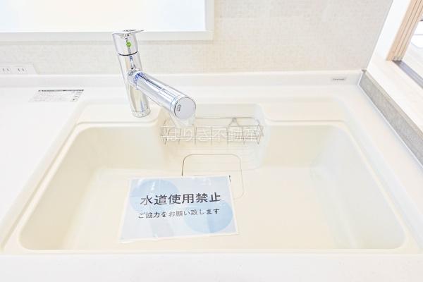 コスモ堀切菖蒲園駅前