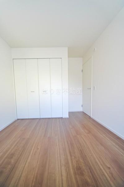 葛飾区西水元6丁目の新築一戸建(洋室)