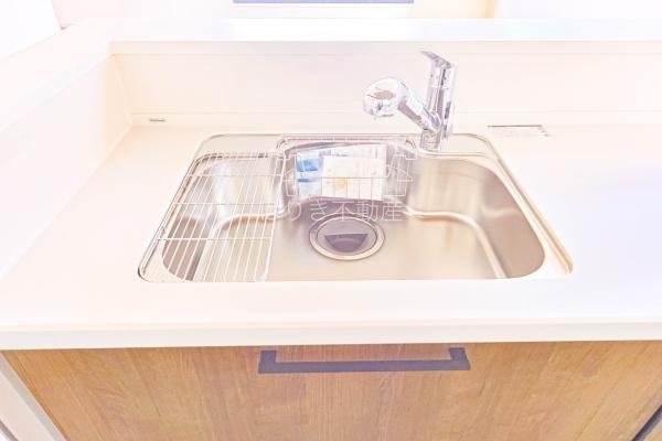 葛飾区西水元6丁目の新築一戸建(キッチン)