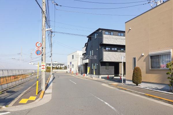 江戸川区鹿骨１丁目の新築一戸建
