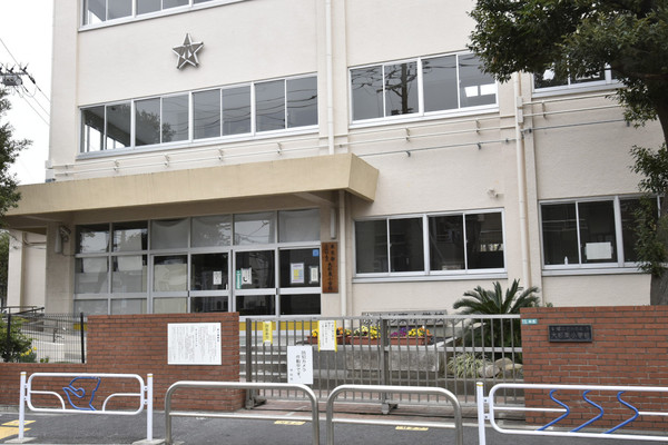 江戸川区一之江２丁目の新築一戸建(江戸川区立大杉東小学校)