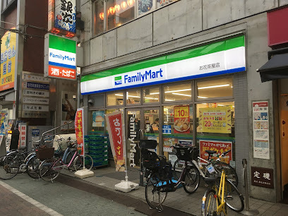 ライオンズマンションお花茶屋駅前通り(ファミリーマートお花茶屋店)